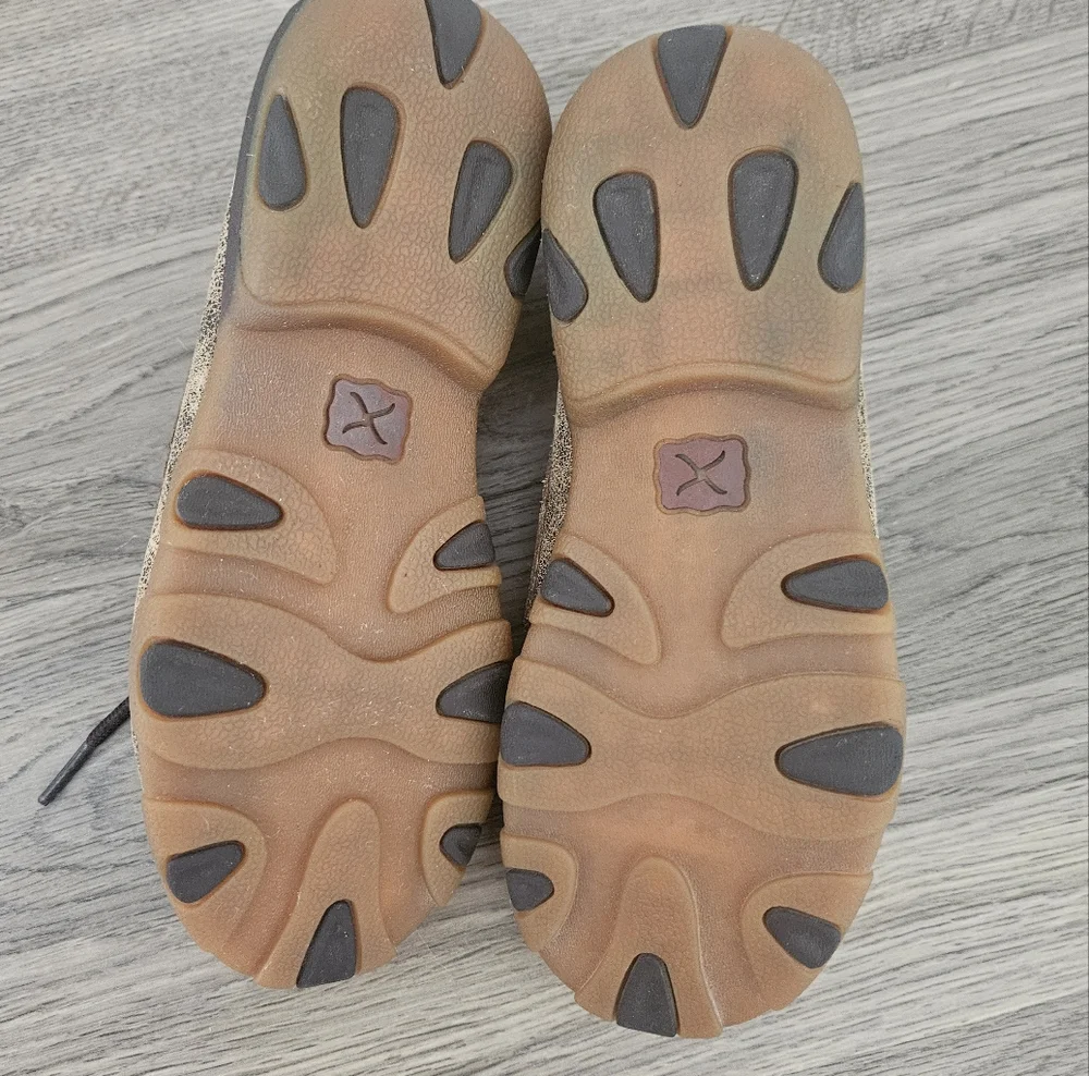 Twisted X boots Kids Leopard Print boat Driving Mocs Shoe‎ size 2.5